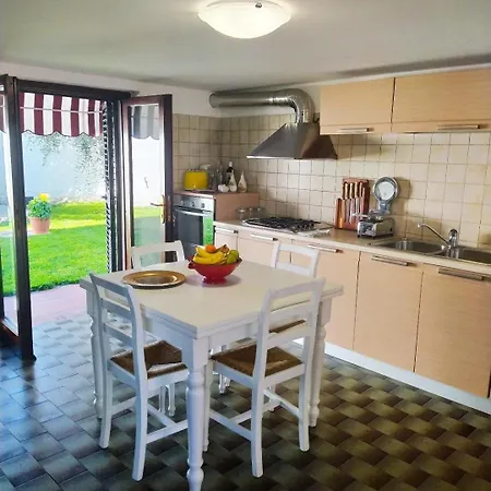 بيت للعطل La Chicca 5 Posti Letto
